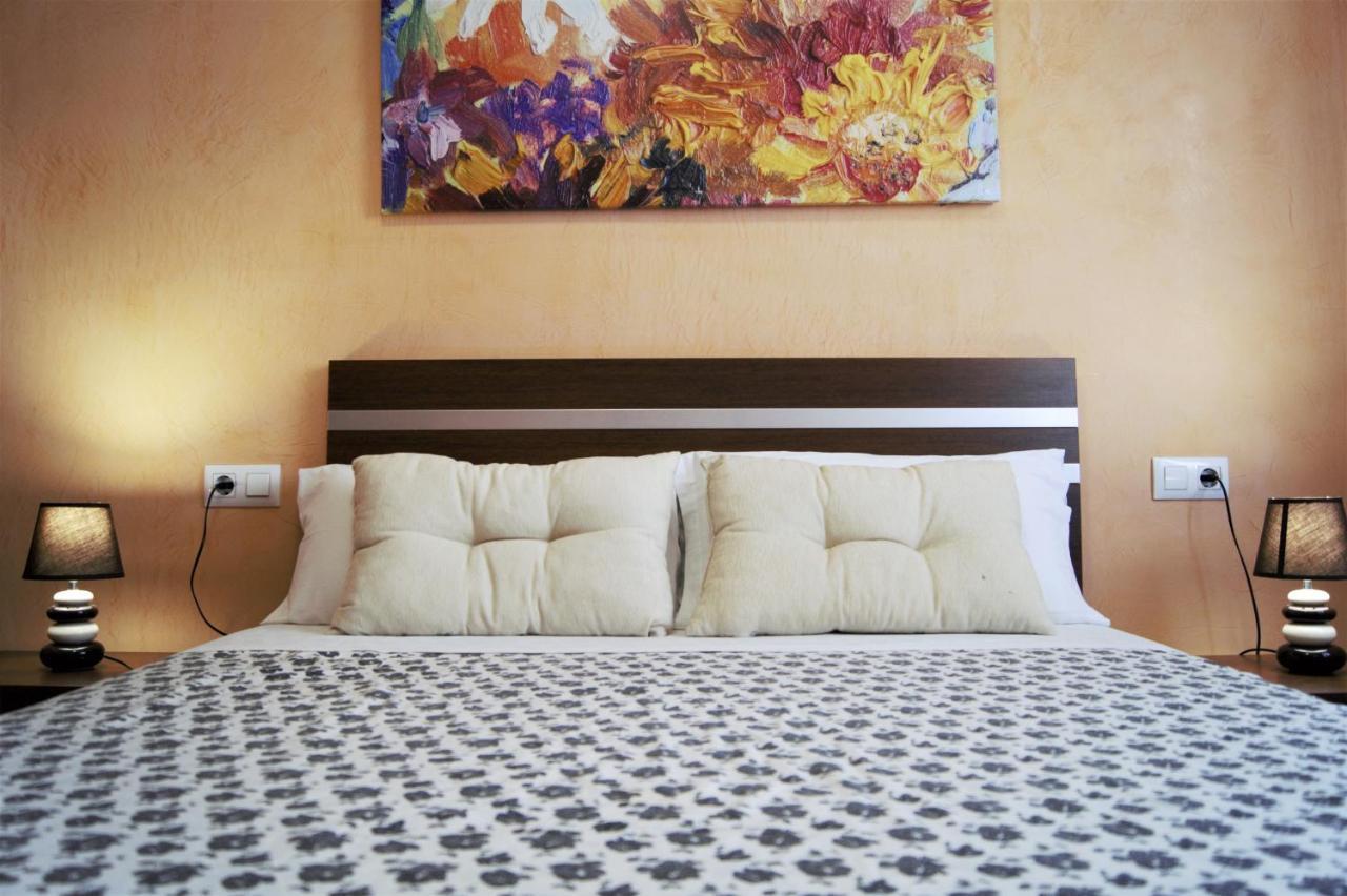 Amplio Piso 8 Mts Mezquita - Wifi - A/C - Parking Кордоба Екстериор снимка