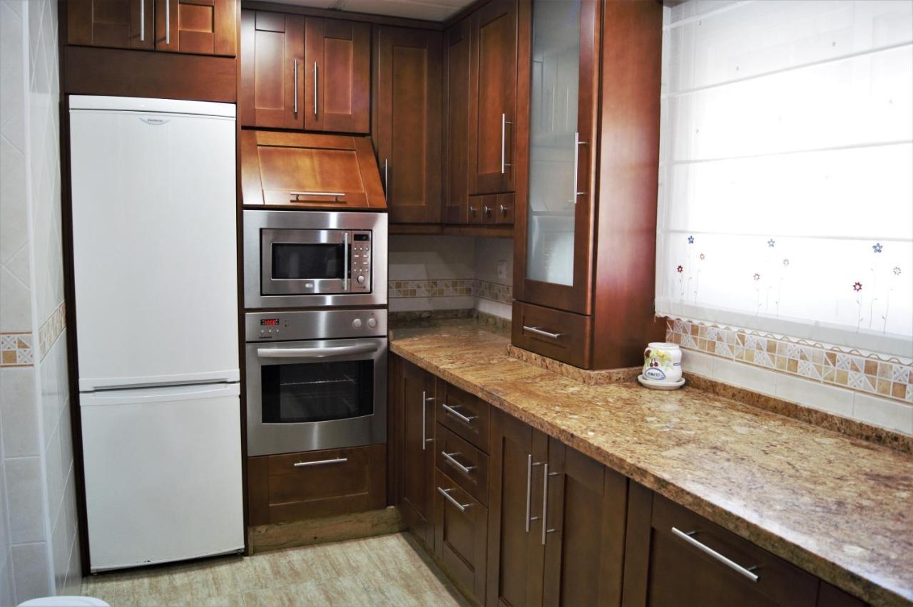 Amplio Piso 8 Mts Mezquita - Wifi - A/C - Parking Кордоба Екстериор снимка